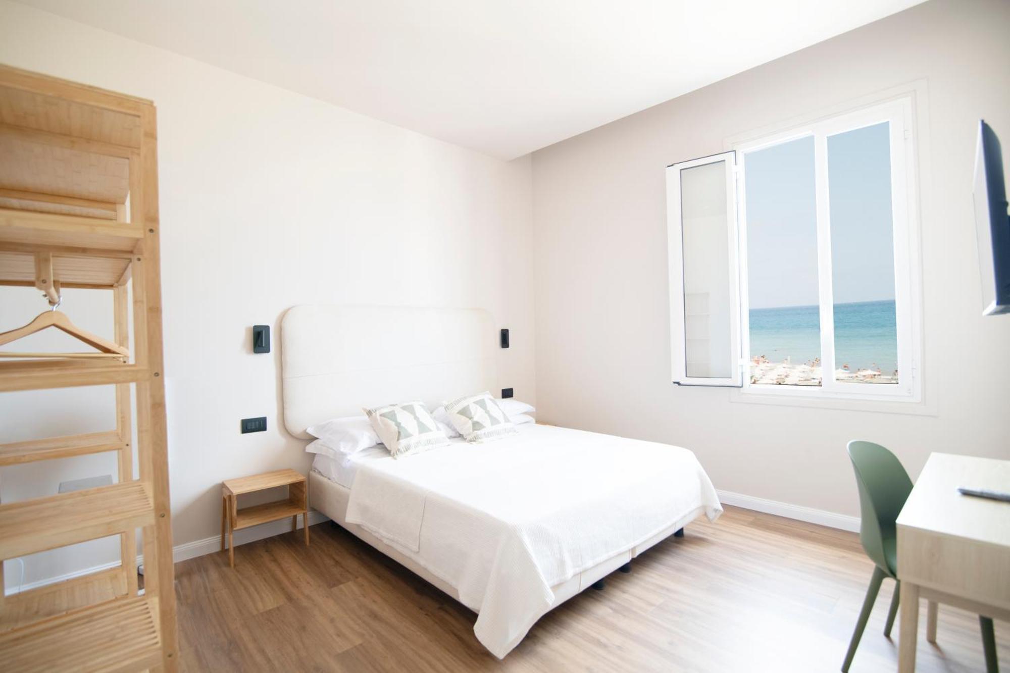 Albium Hotel Αλμπένγκα Εξωτερικό φωτογραφία
